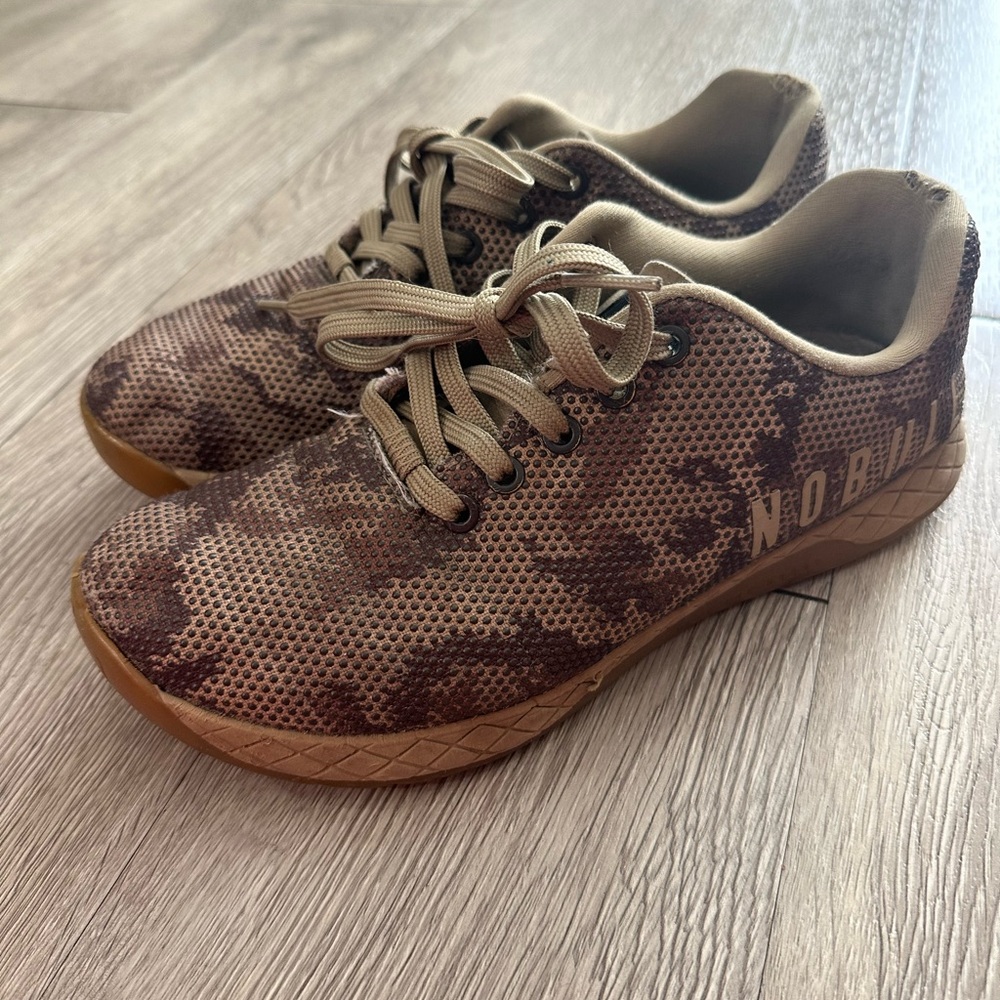 NOBULL The Woodstock Camo Trainer Sneakers Shoe Mens Size 8 Womens Size 9.5